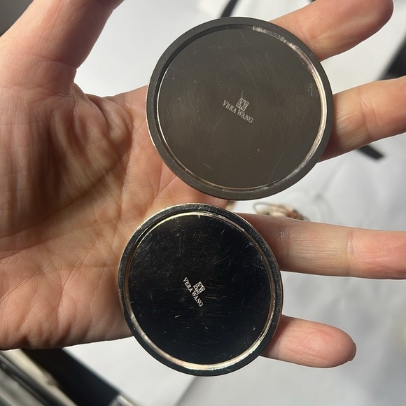 Vera Wang Pair of 2 New in Box LK 11” Toasting Flutes Crystal & Silvertone - Picture 3 of 8